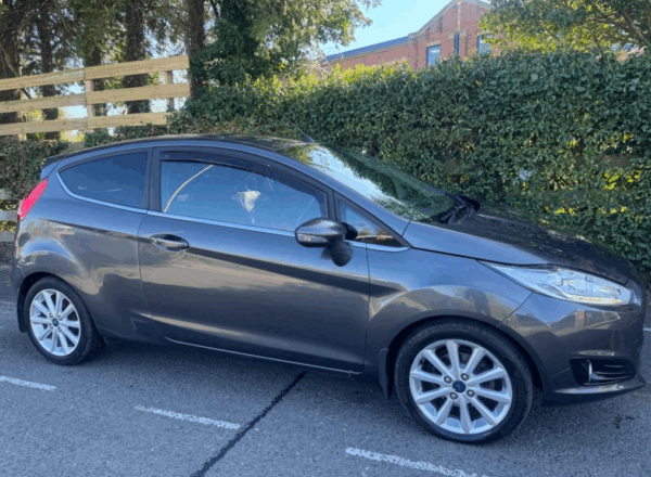 Ford Fiesta - Image 4